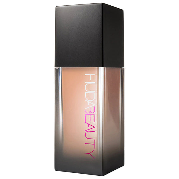 Huda Beauty - Luminouse Matte Foundation 245 Peaches n Cream
